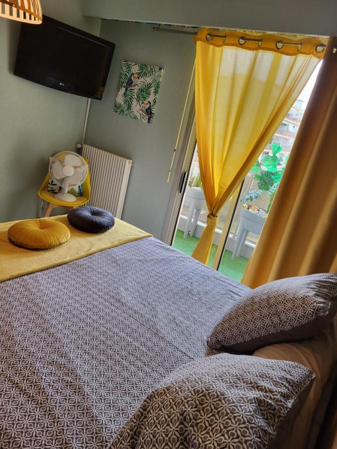 생로랑뒤바르 Chaleureux Appart 2 Pieces Entierement Renove. 아파트 외부 사진